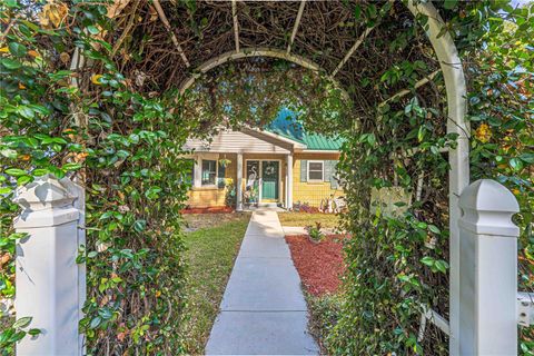 Tiny photo for 11690 SE 132nd Street Road, Ocklawaha, FL 32179 (MLS # OM724510)