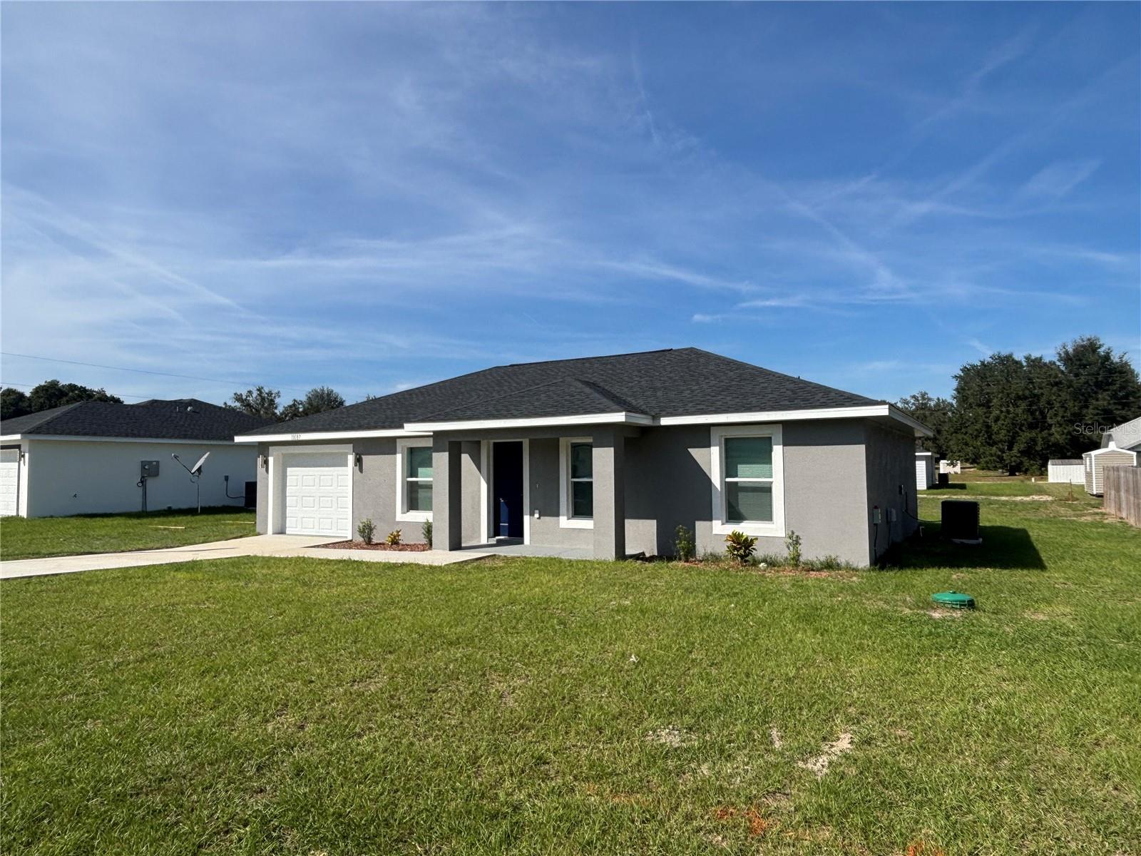 ROLLING RANCH ESTATE - Residential Lease