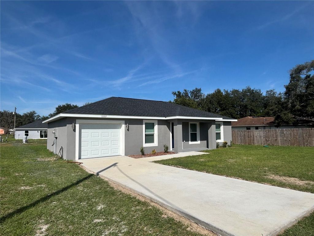 Photo of 13187 SW 103 Place, Dunnellon, FL 34431 (MLS # OM712355)