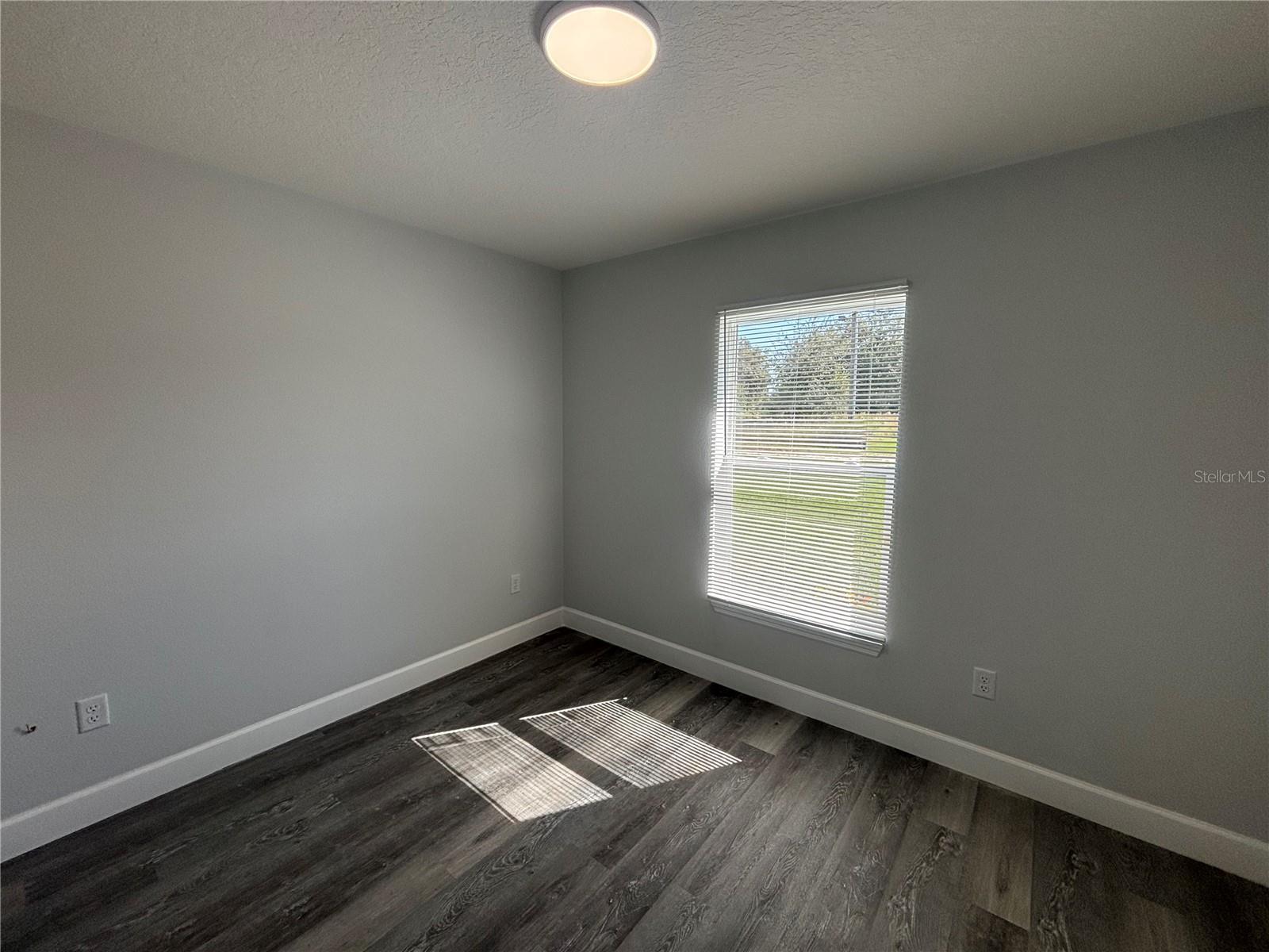 ROLLING RANCH ESTATE - Residential Lease