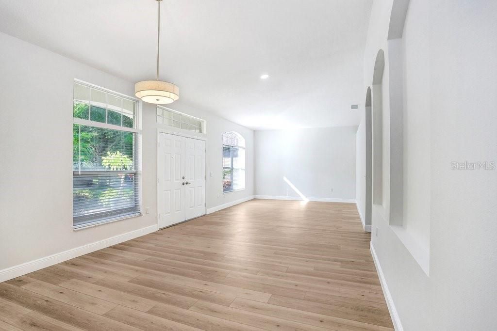 Photo of 14826 Heronglen Drive, Lithia, FL 33547 (MLS # TB8414641)