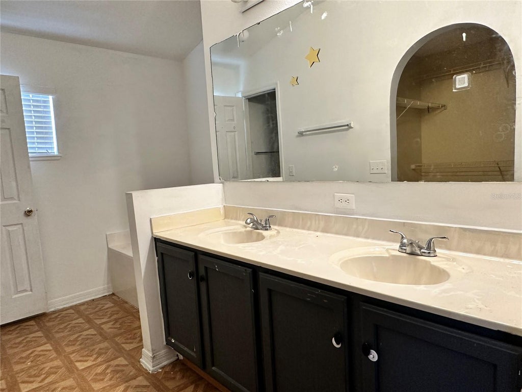 Photo of 2013 Honeybell Avenue, Haines City, FL 33844 (MLS # S5157171)