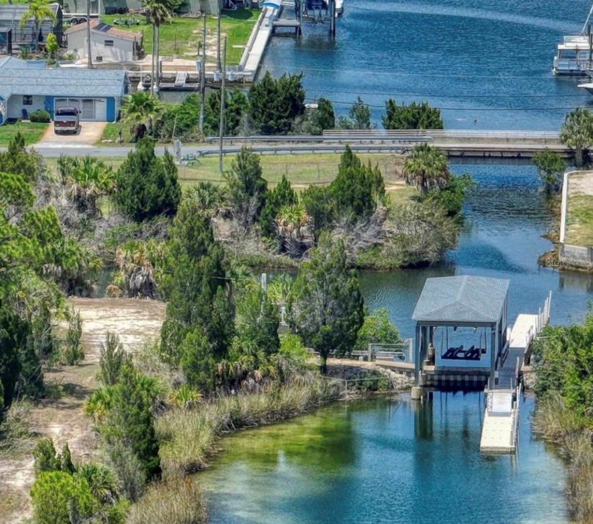 HERNANDO BEACH - Land