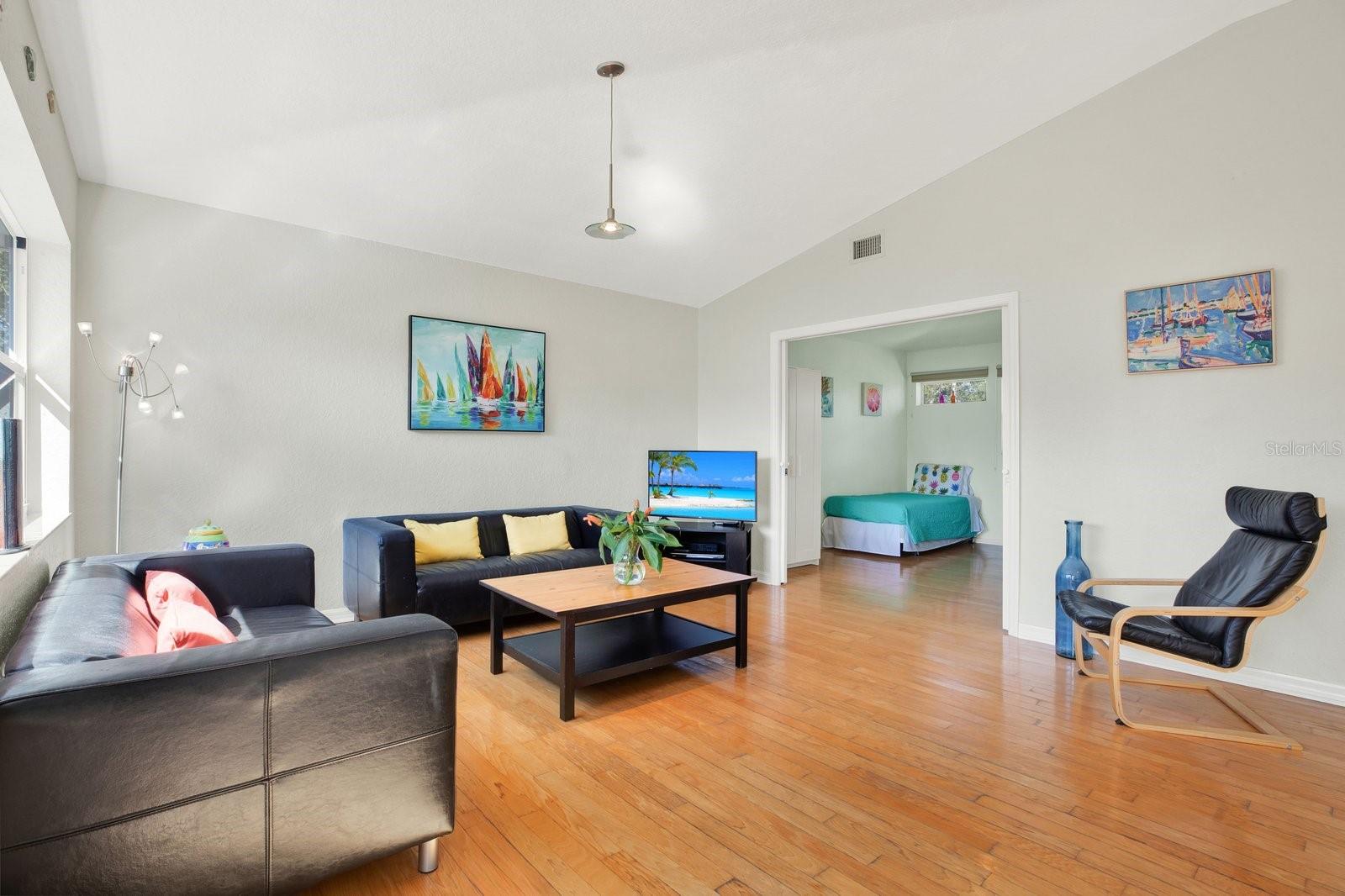 SEASIDE WOOD - Residential