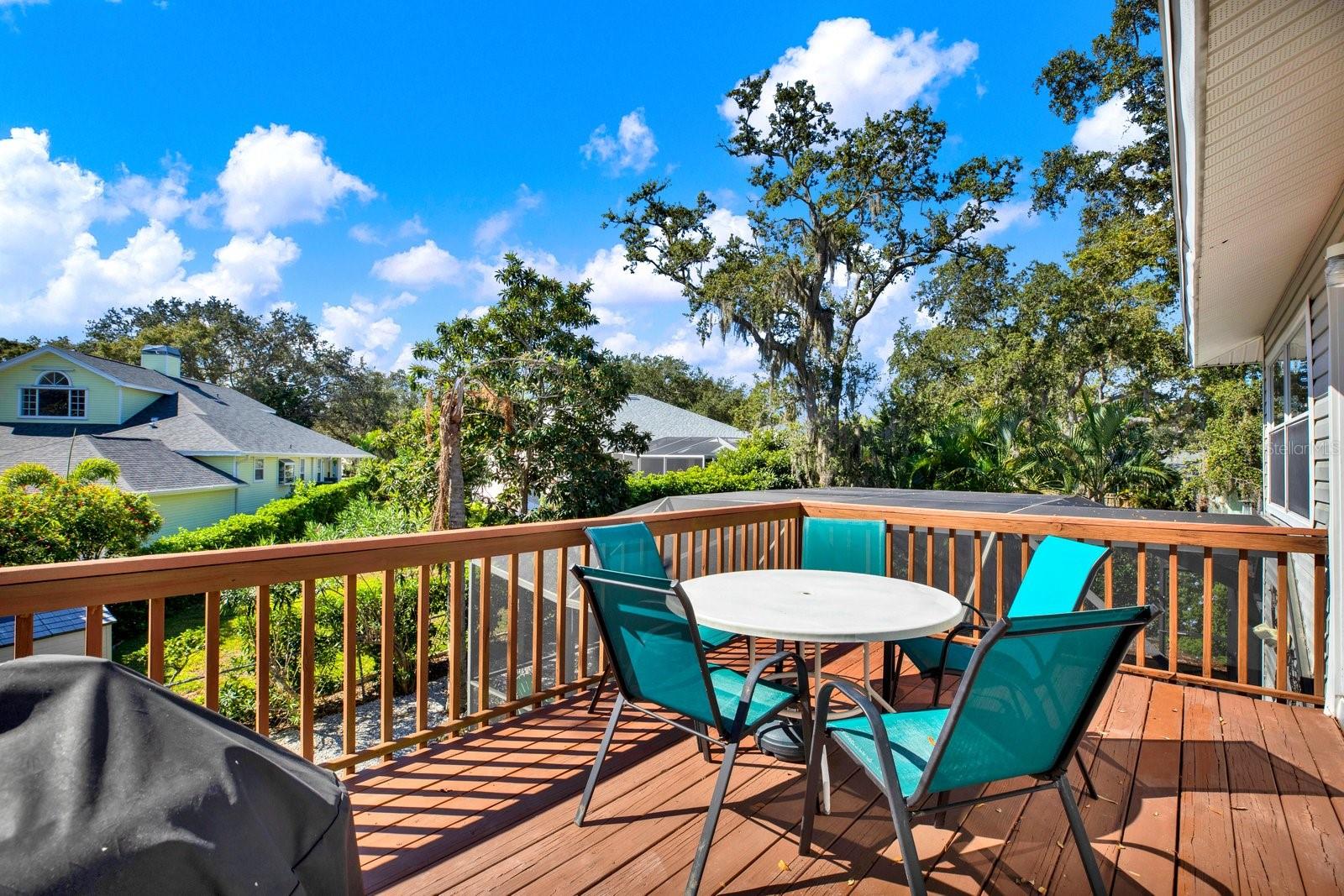 SEASIDE WOOD - Residential