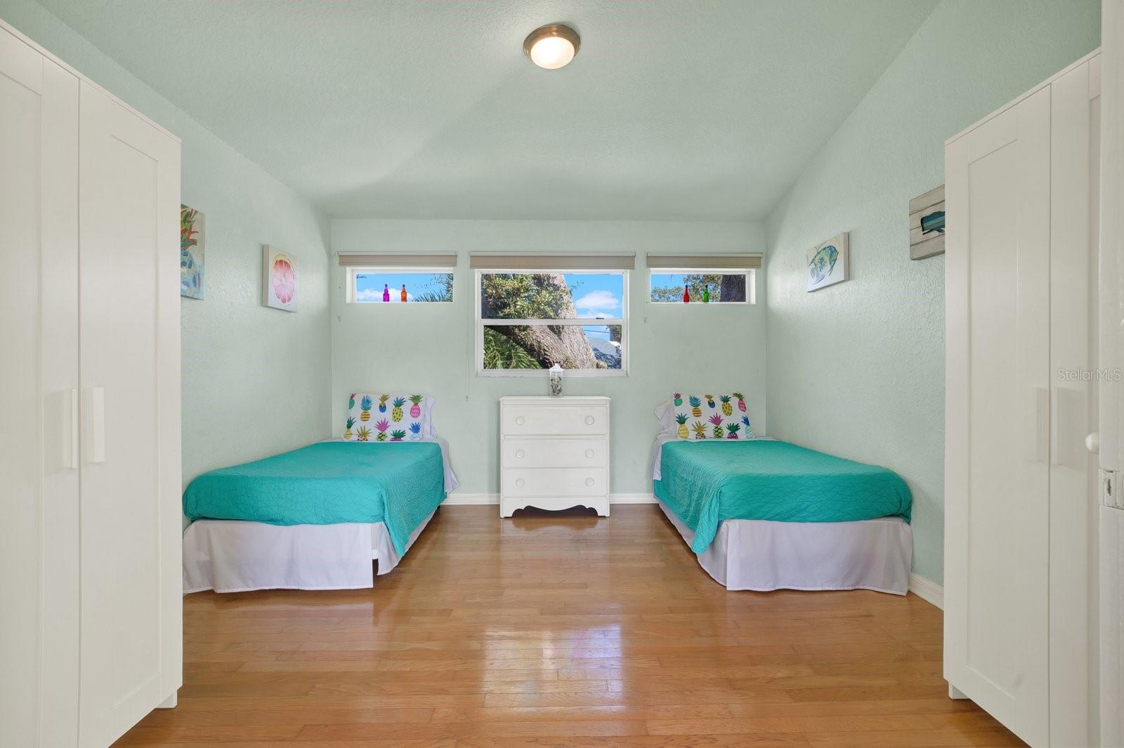 SEASIDE WOOD - Residential