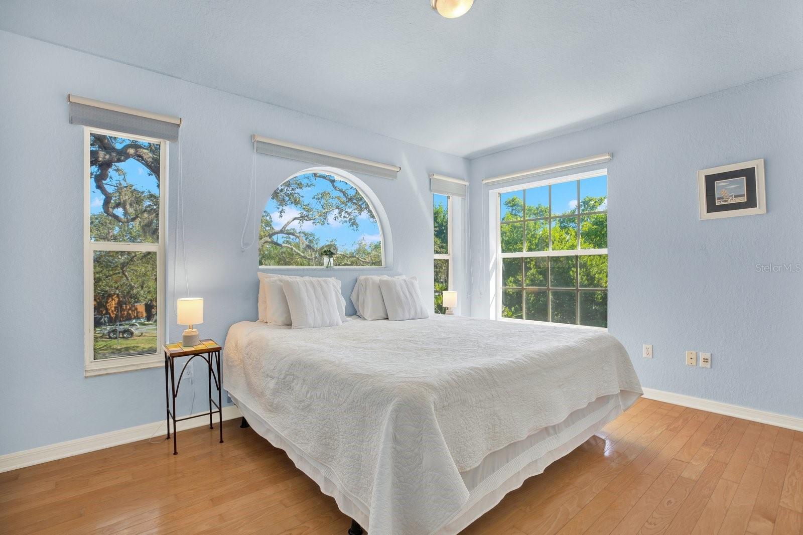 SEASIDE WOOD - Residential