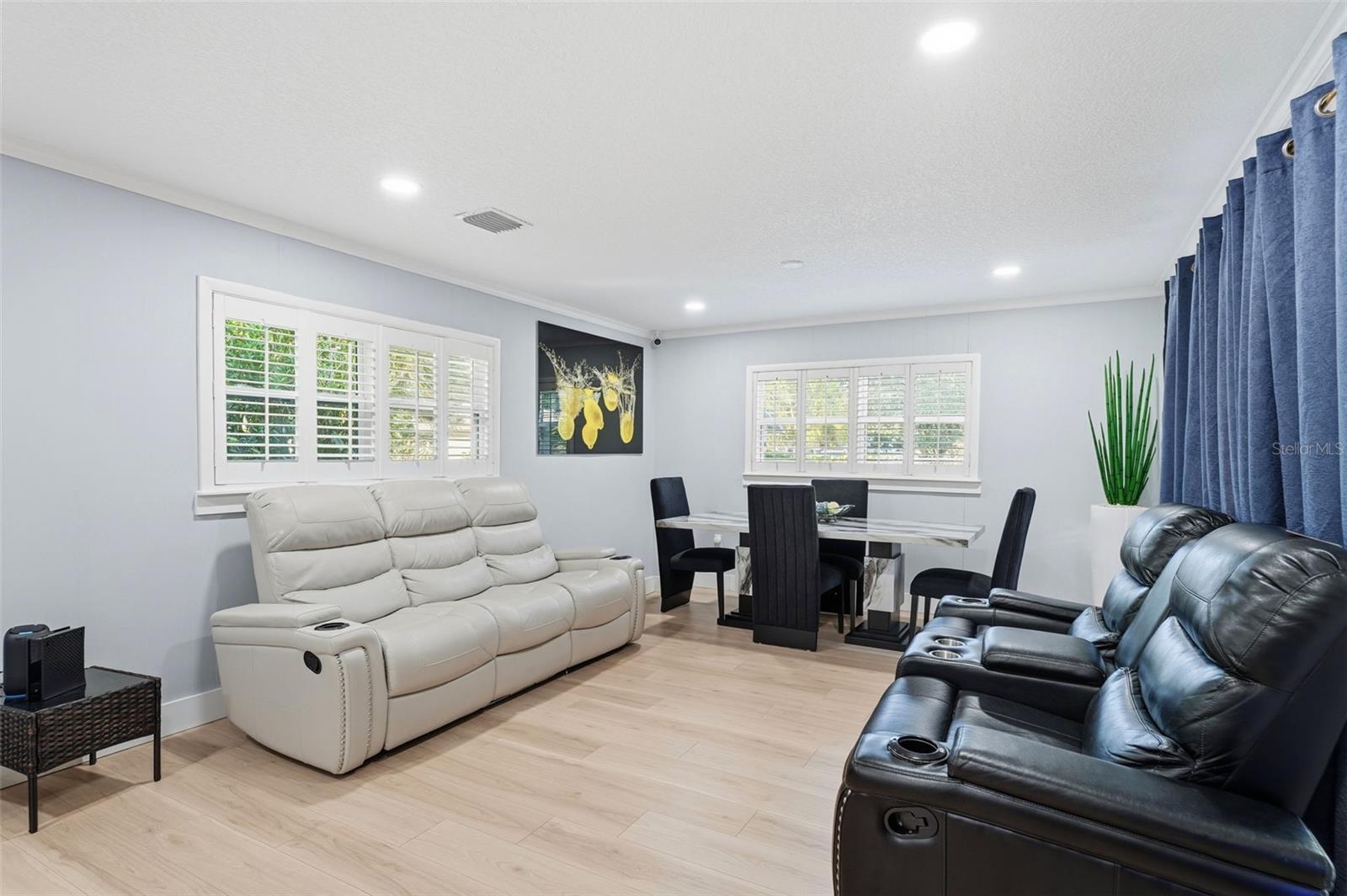 DOVER SHORES ADD 11 - Residential