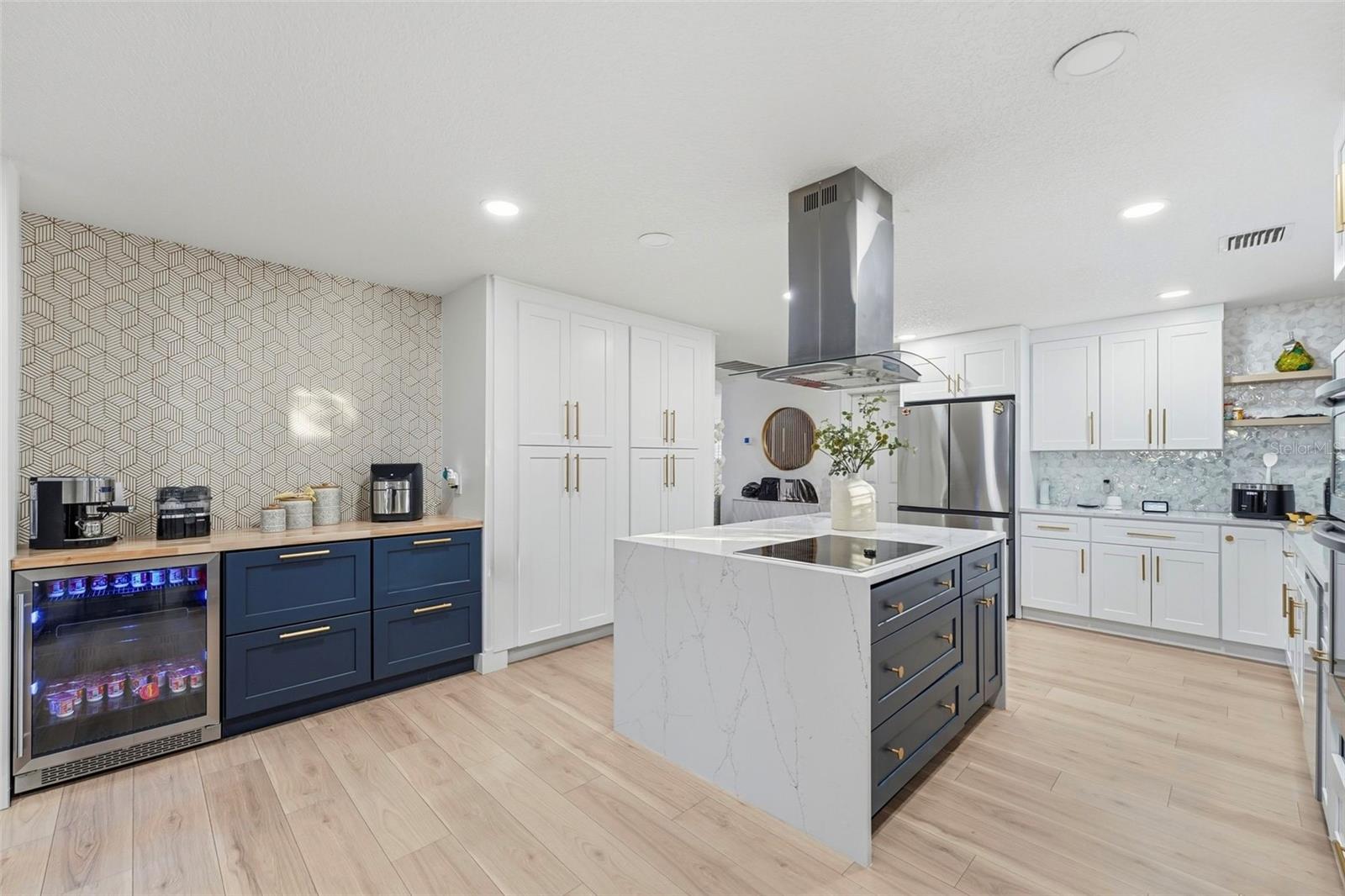 DOVER SHORES ADD 11 - Residential