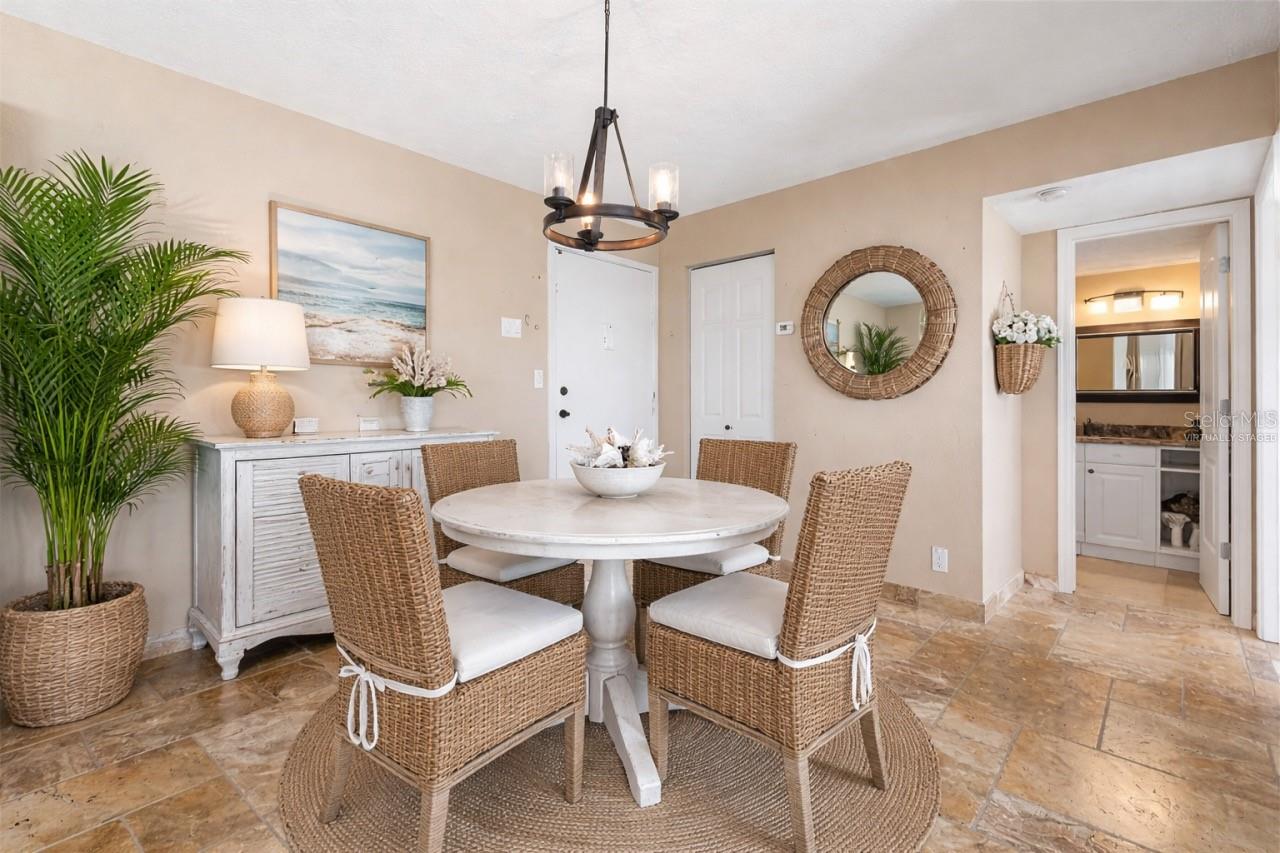 RAINTREE CONDO - Residential