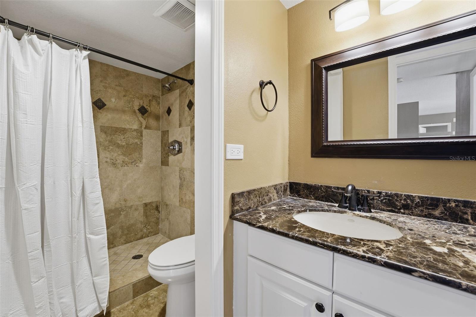 RAINTREE CONDO - Residential