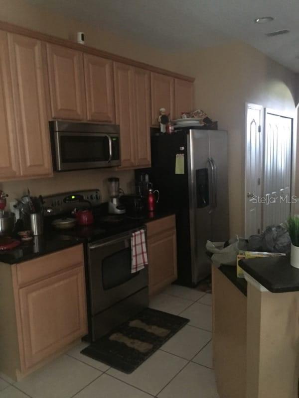 LA CASCADA PH 01B - Residential Lease