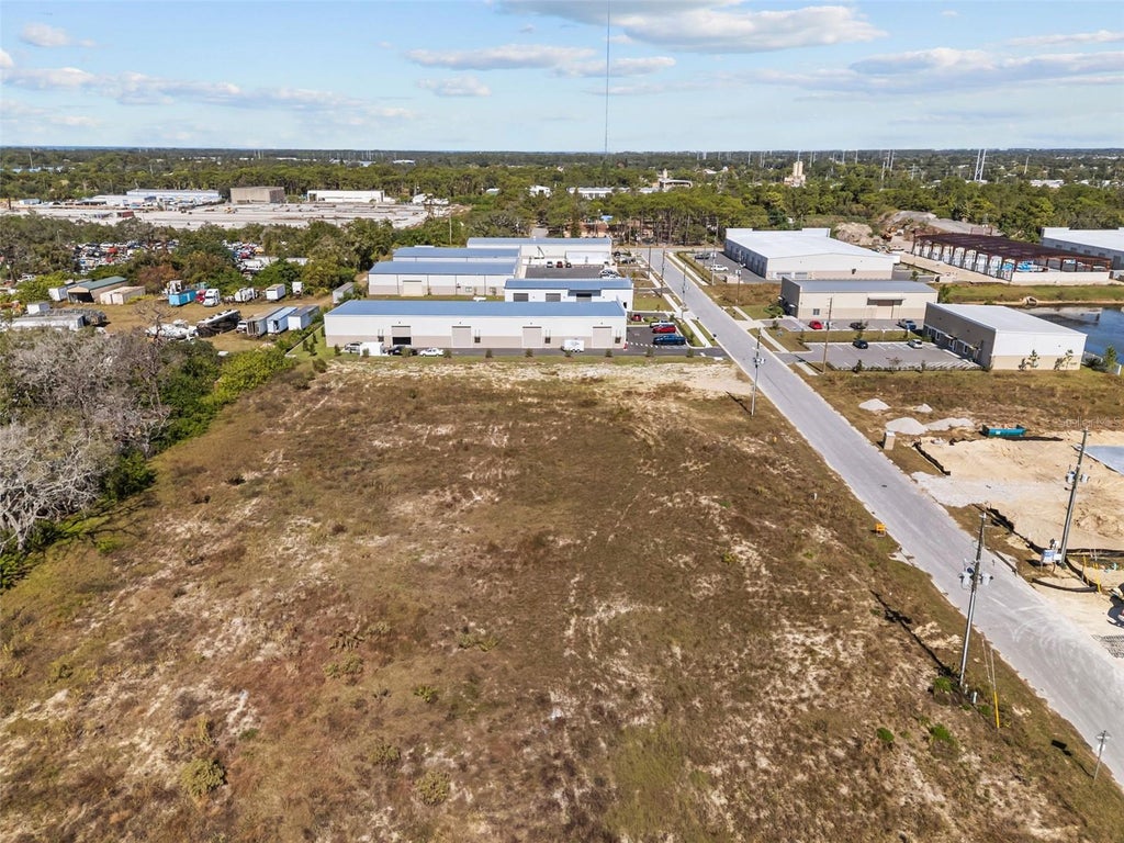 Photo of 1498 North Bend Drive, Tarpon Springs, FL 34689 (MLS # TB8548991)