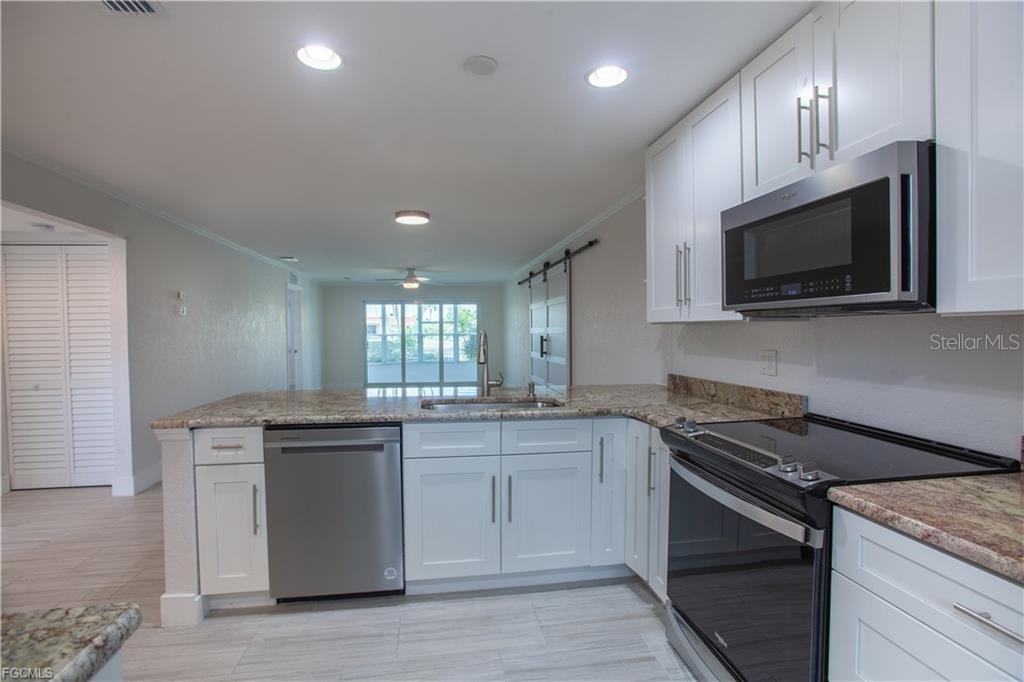 WATERGATE CONDO - Residential