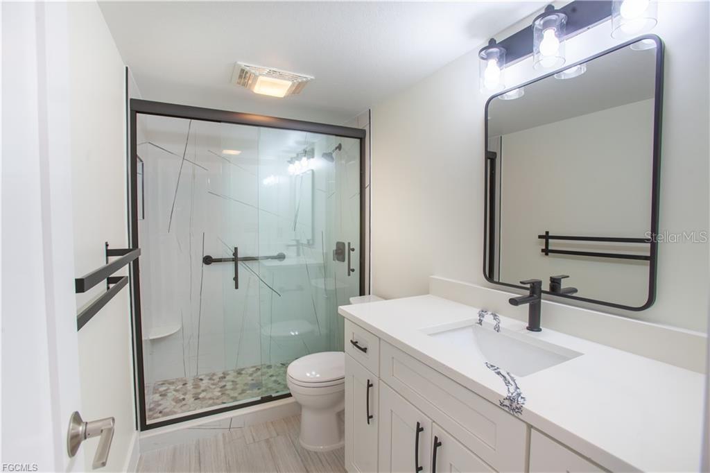 WATERGATE CONDO - Residential