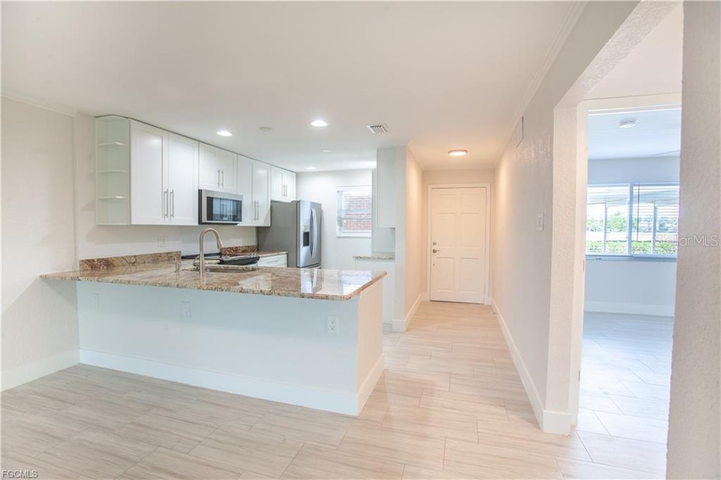 WATERGATE CONDO - Residential