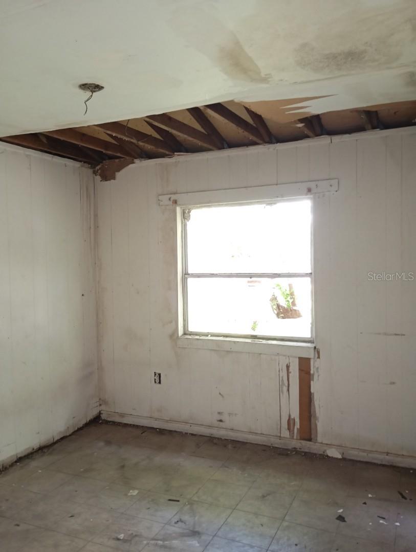 LINCOLN PARK ADD - Residential Income