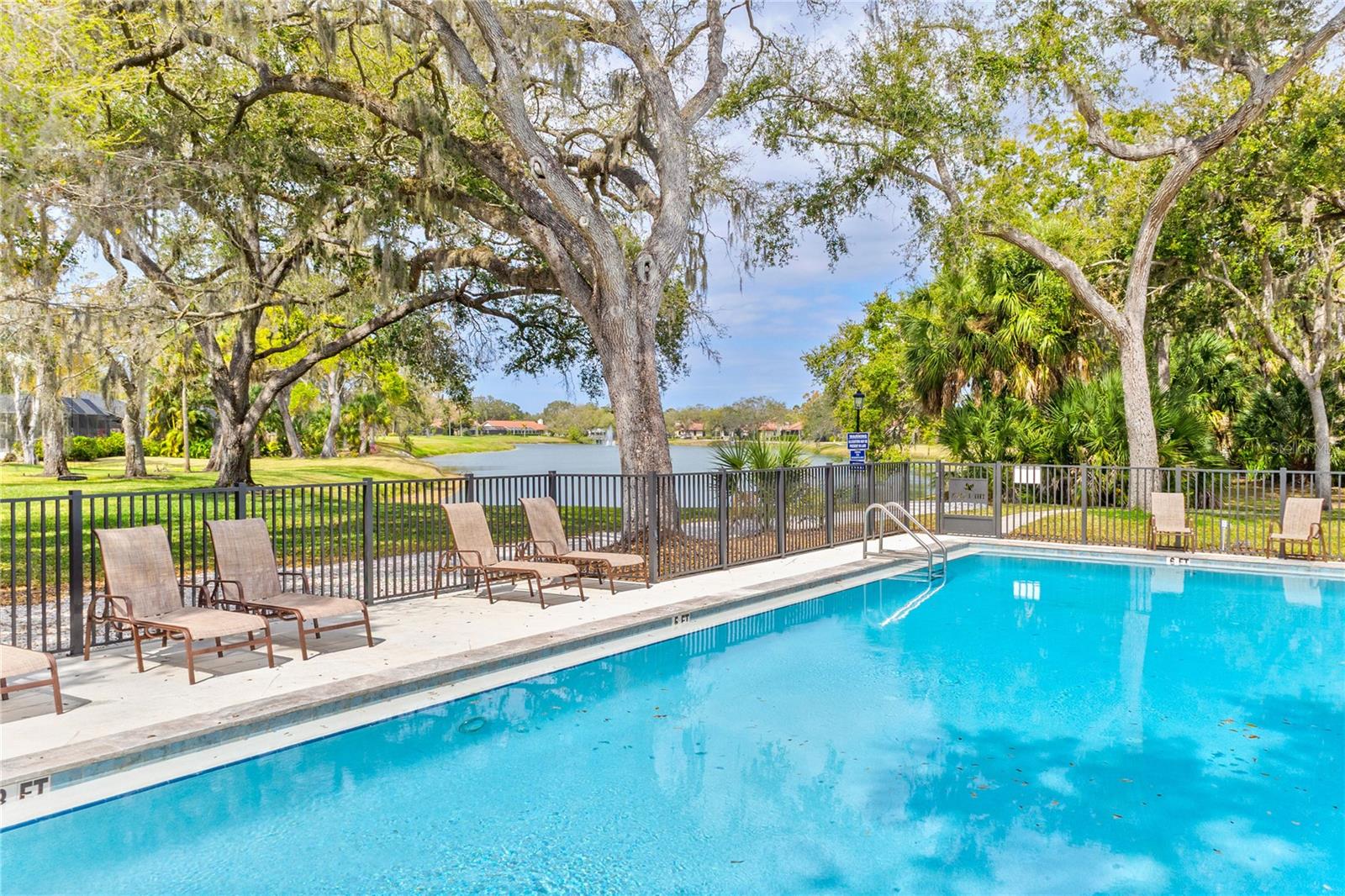 TIMBERLAKES - Residential