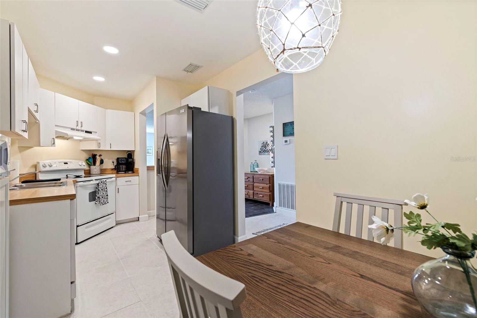 WANDER RESIDENCES OF TIERRA VERDE - Residential