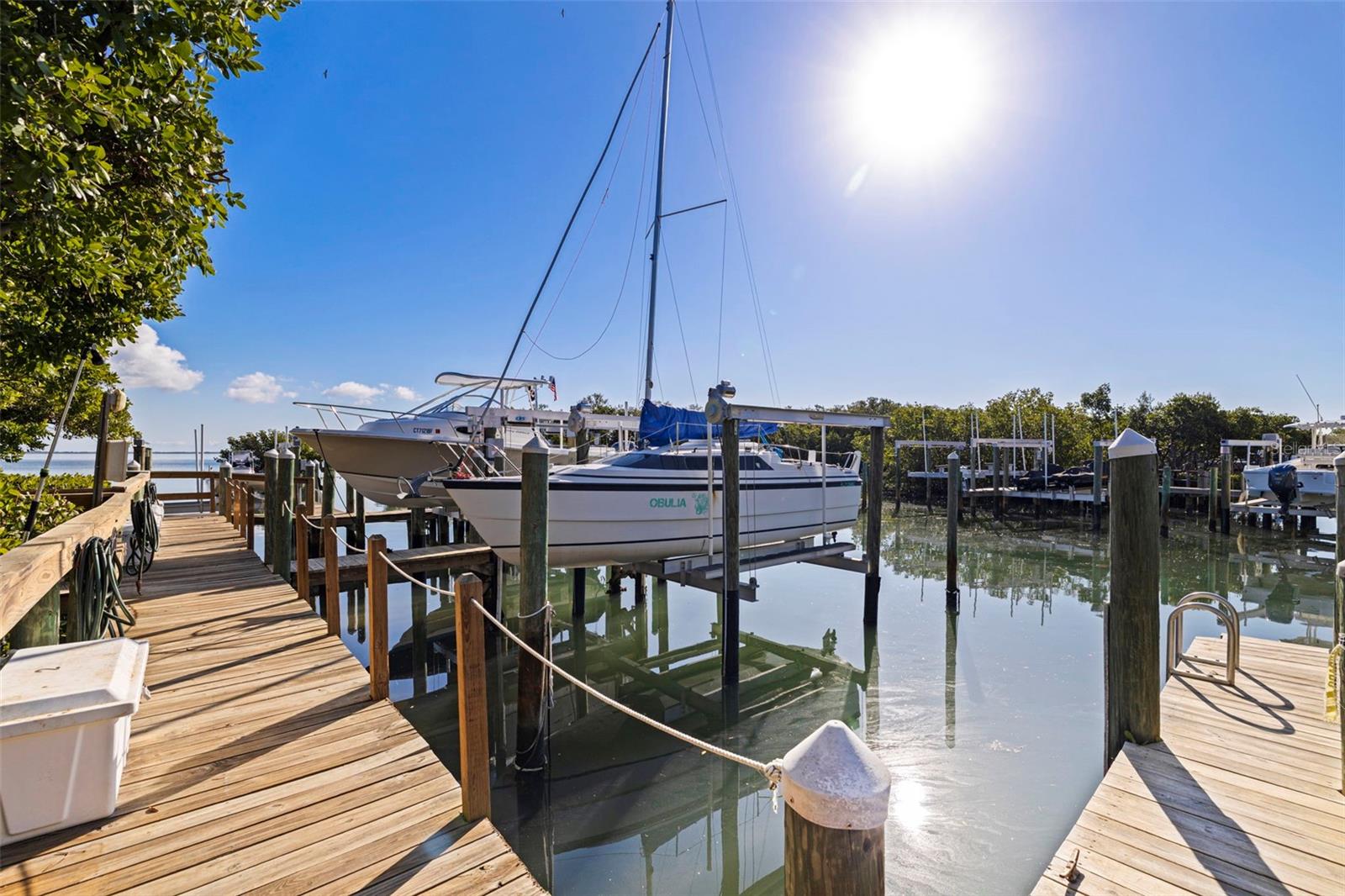 WANDER RESIDENCES OF TIERRA VERDE - Residential