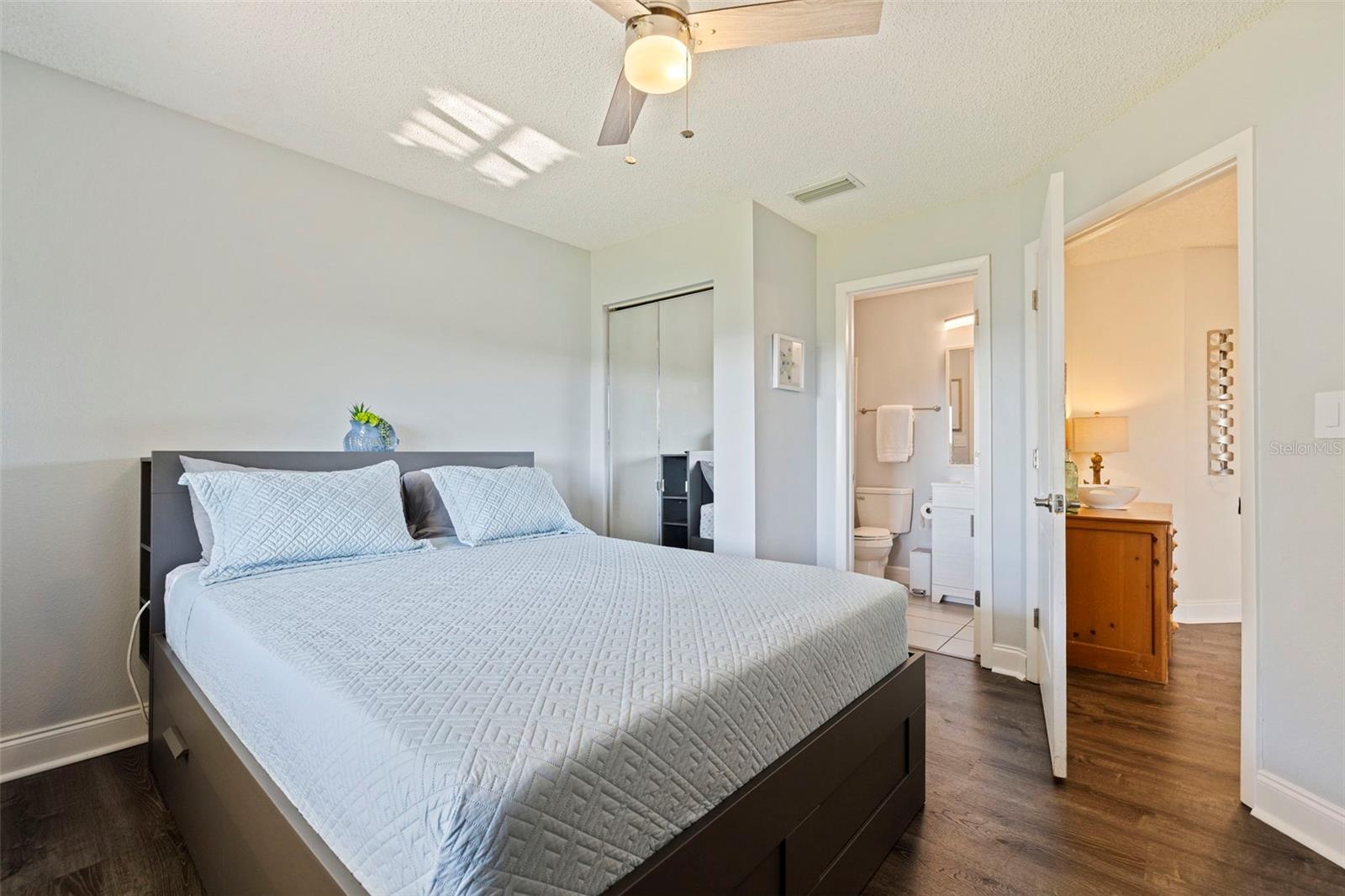 WANDER RESIDENCES OF TIERRA VERDE - Residential