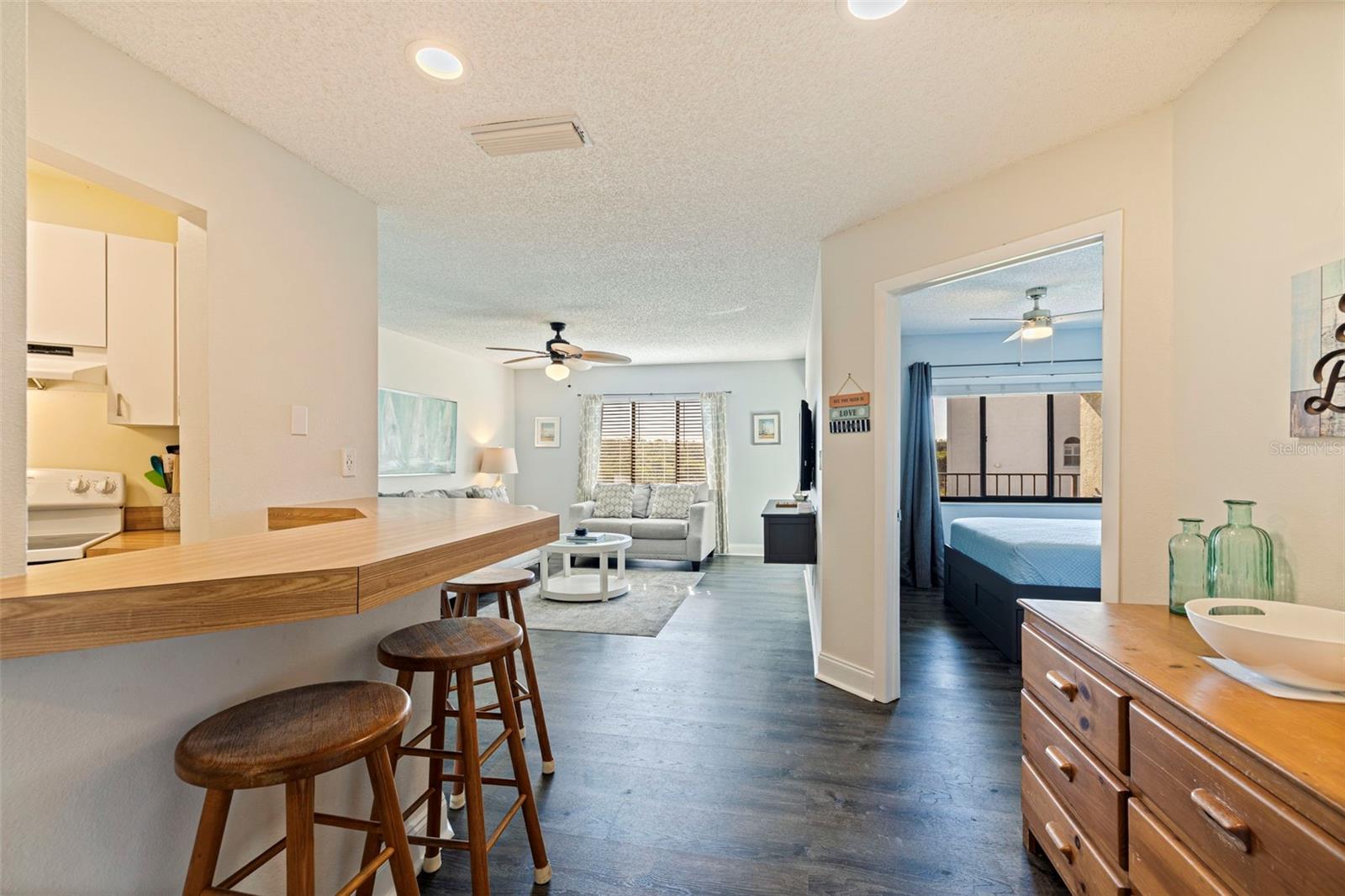 WANDER RESIDENCES OF TIERRA VERDE - Residential