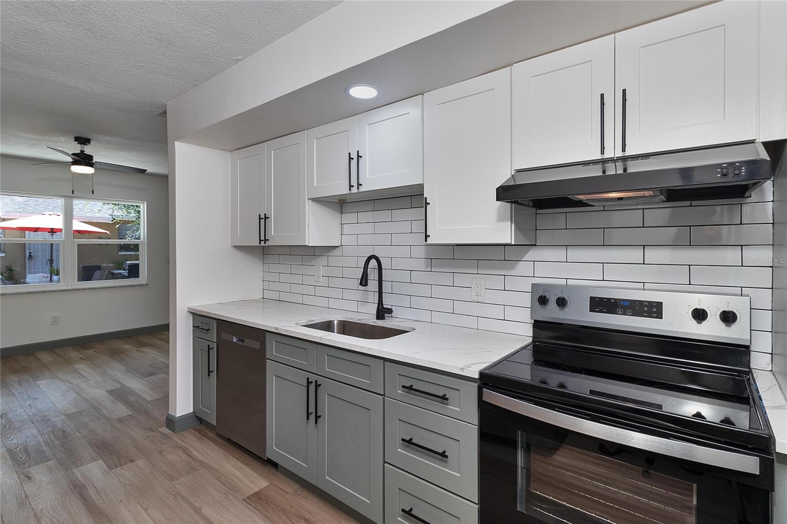 PINE HILLS - Residential Income