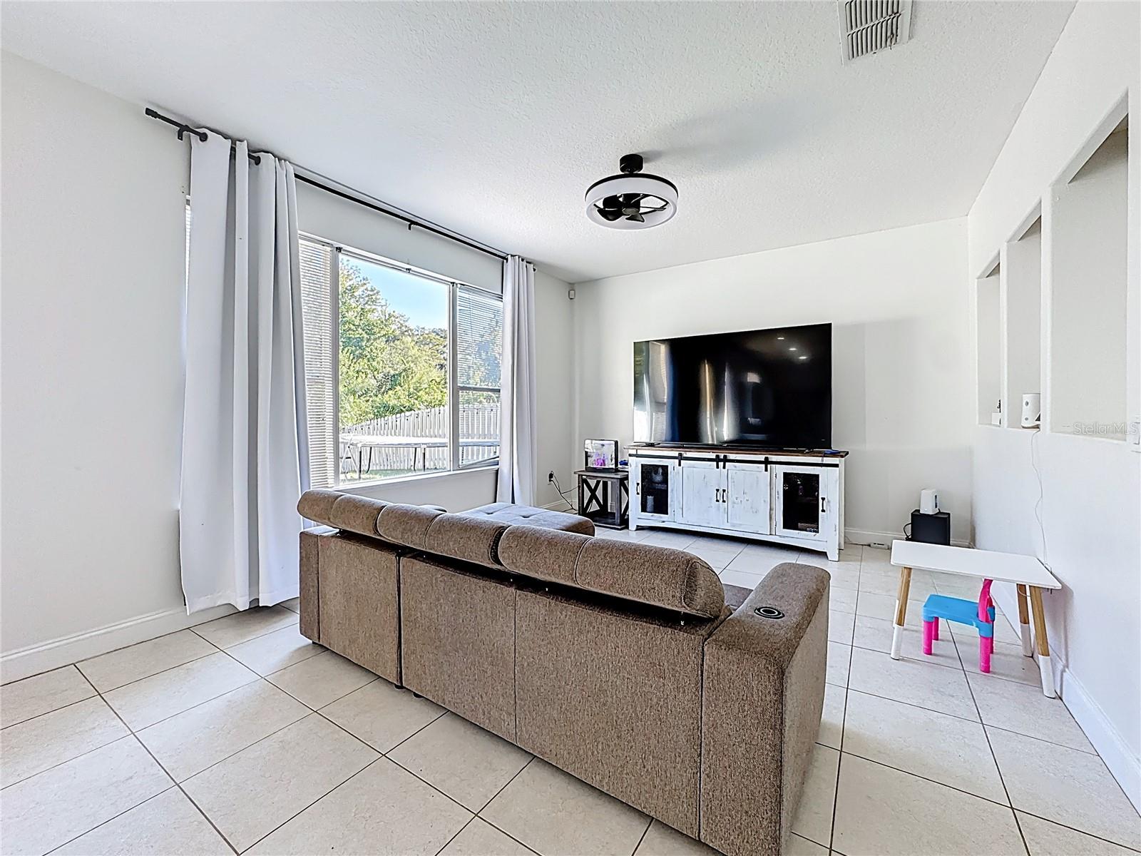 MEADOW CREEK 44/58 - Residential