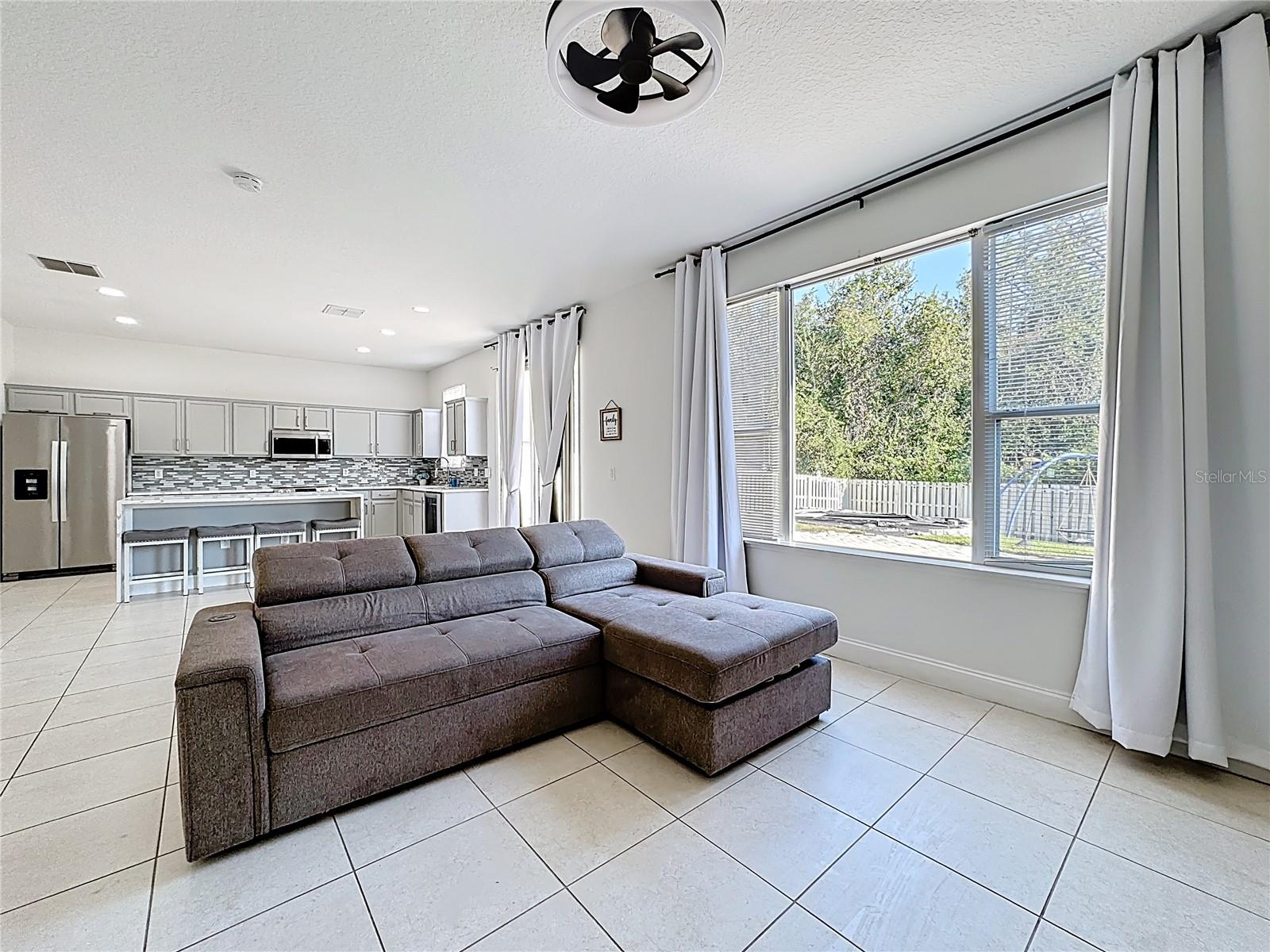 MEADOW CREEK 44/58 - Residential