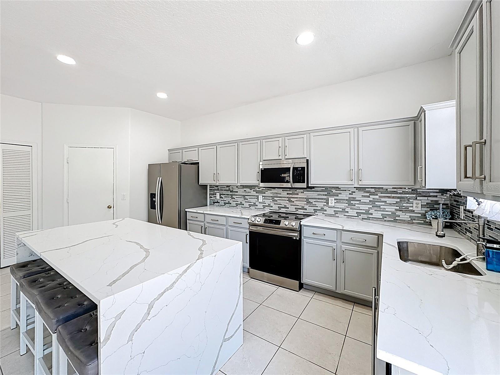 MEADOW CREEK 44/58 - Residential