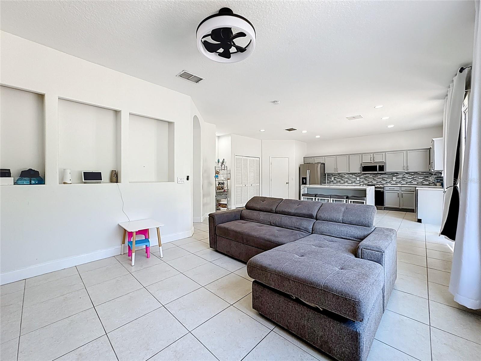 MEADOW CREEK 44/58 - Residential