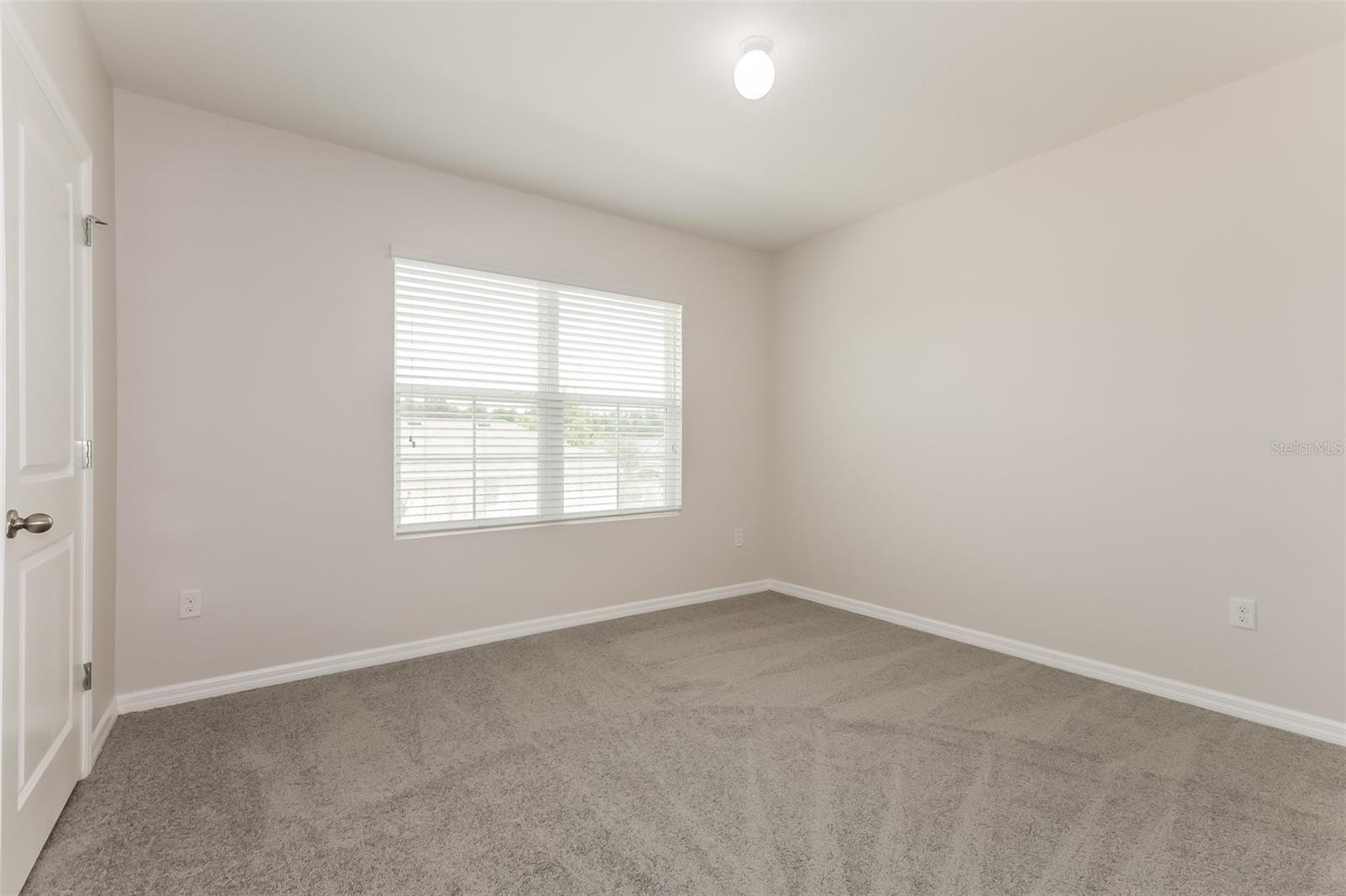 THE OAKS - Residential