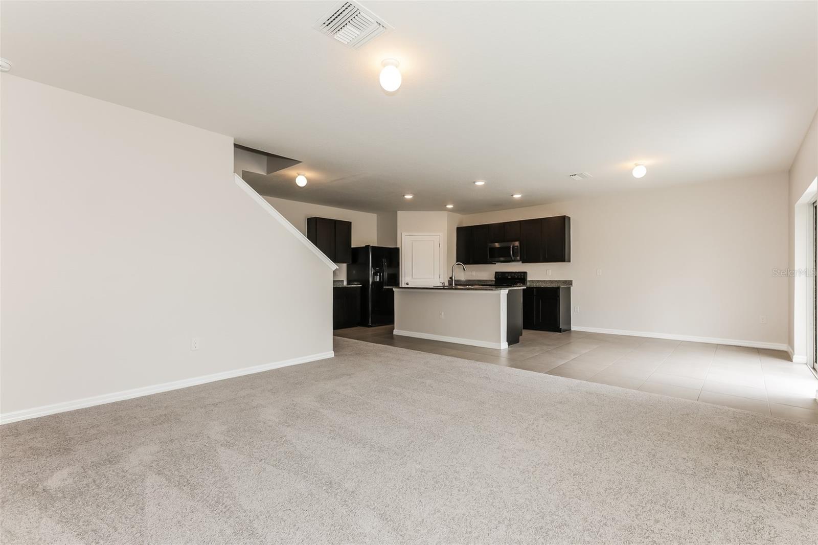 THE OAKS - Residential
