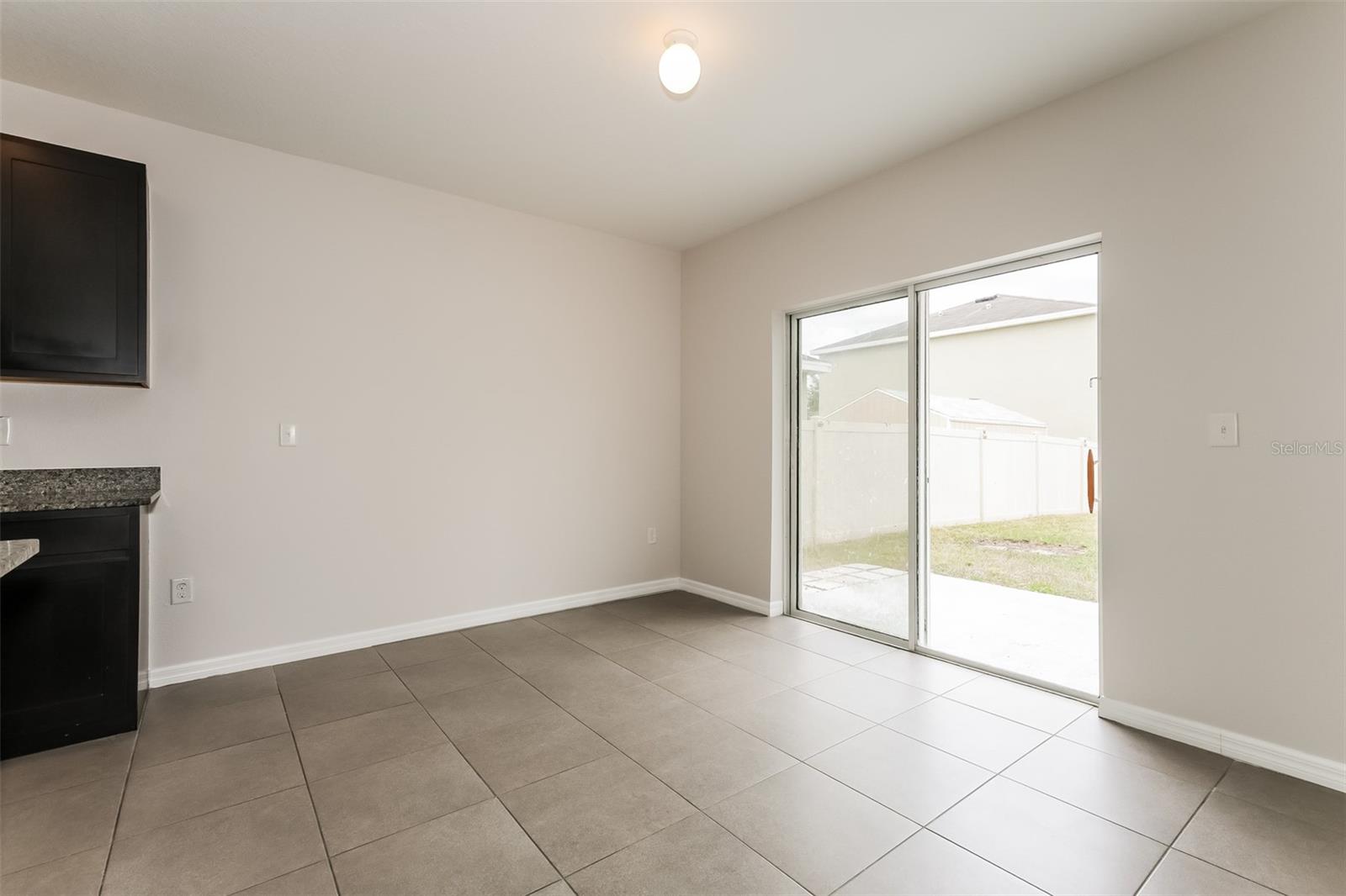 THE OAKS - Residential