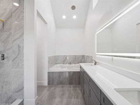 Tiny photo for 17850 Coralwood Lane, Groveland, FL 34736 (MLS # G5107486)