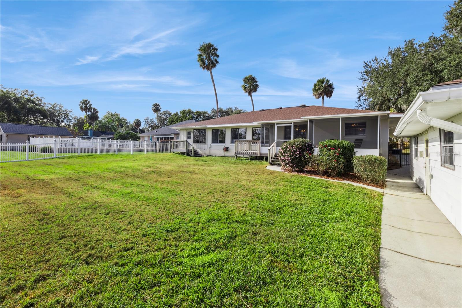 VENETIAN VILLAGE THIRD ADD - Residential