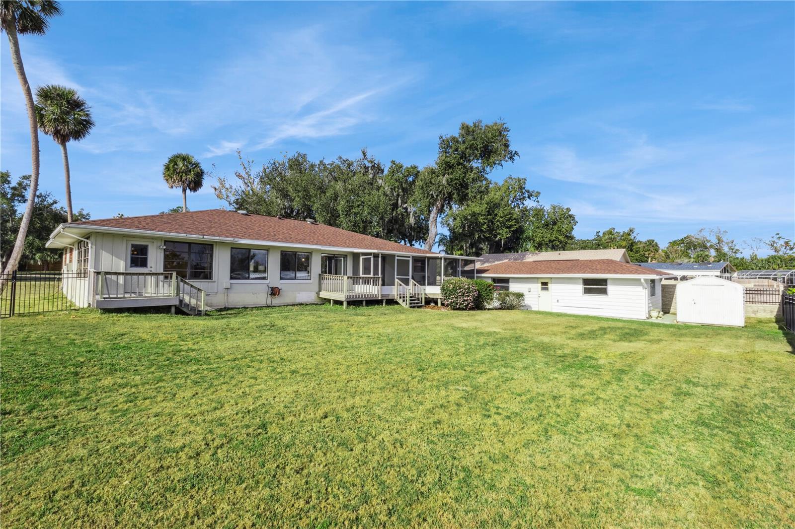 VENETIAN VILLAGE THIRD ADD - Residential