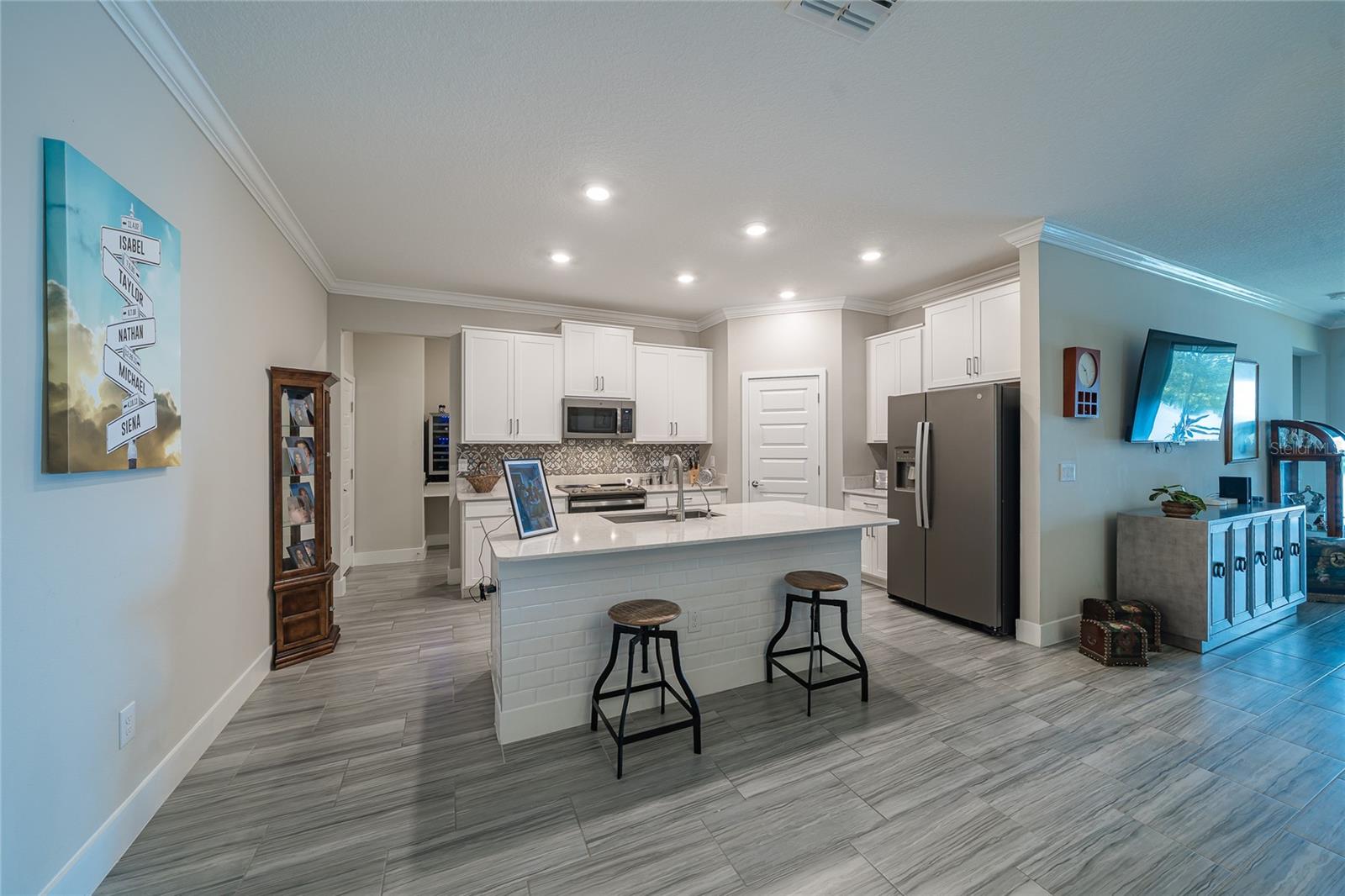 9776 CAMPANULA COURT