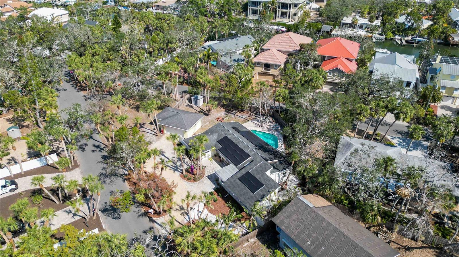 SIESTA BEACH - Residential