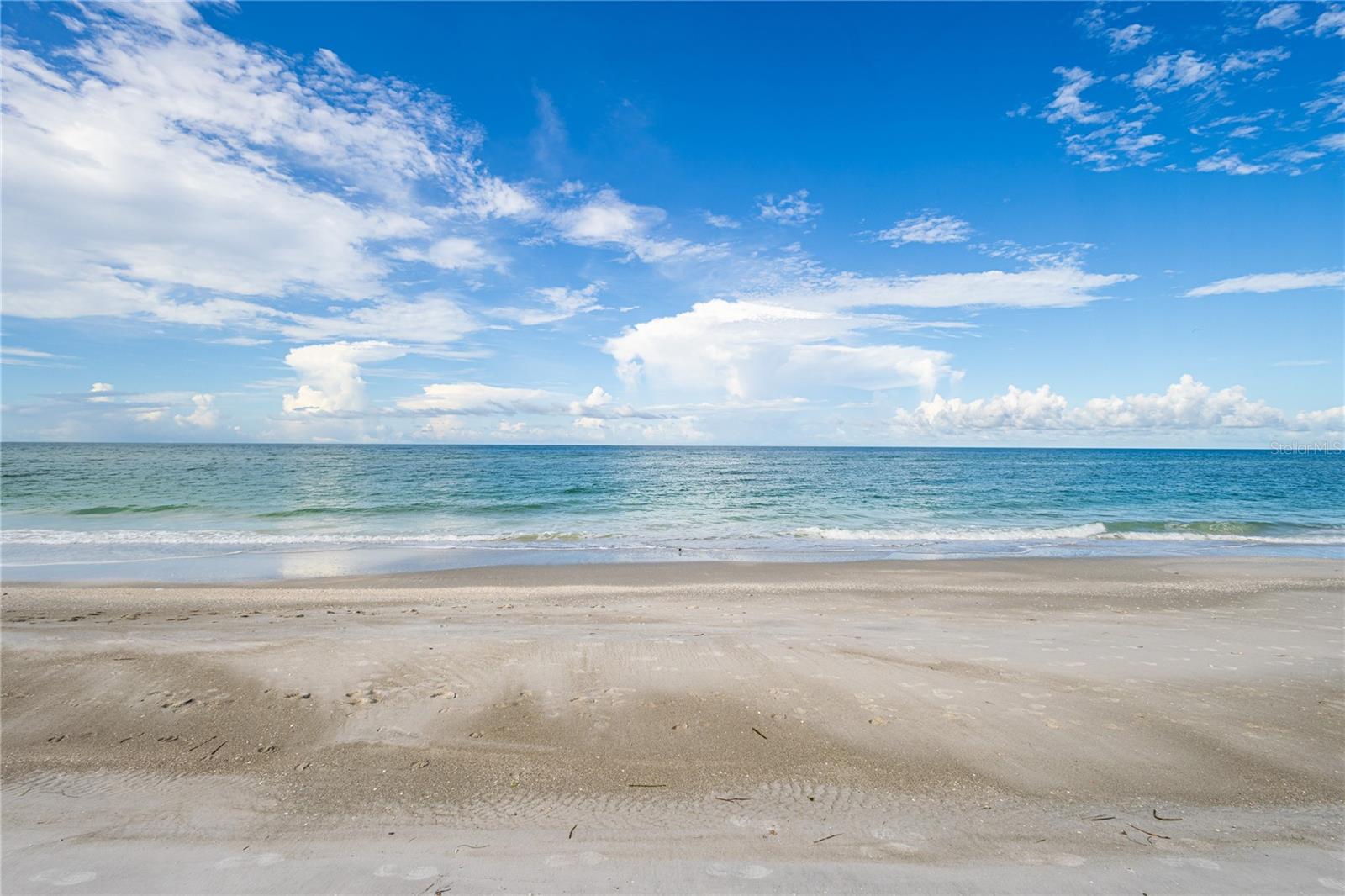 LONGBOAT KEY - Land