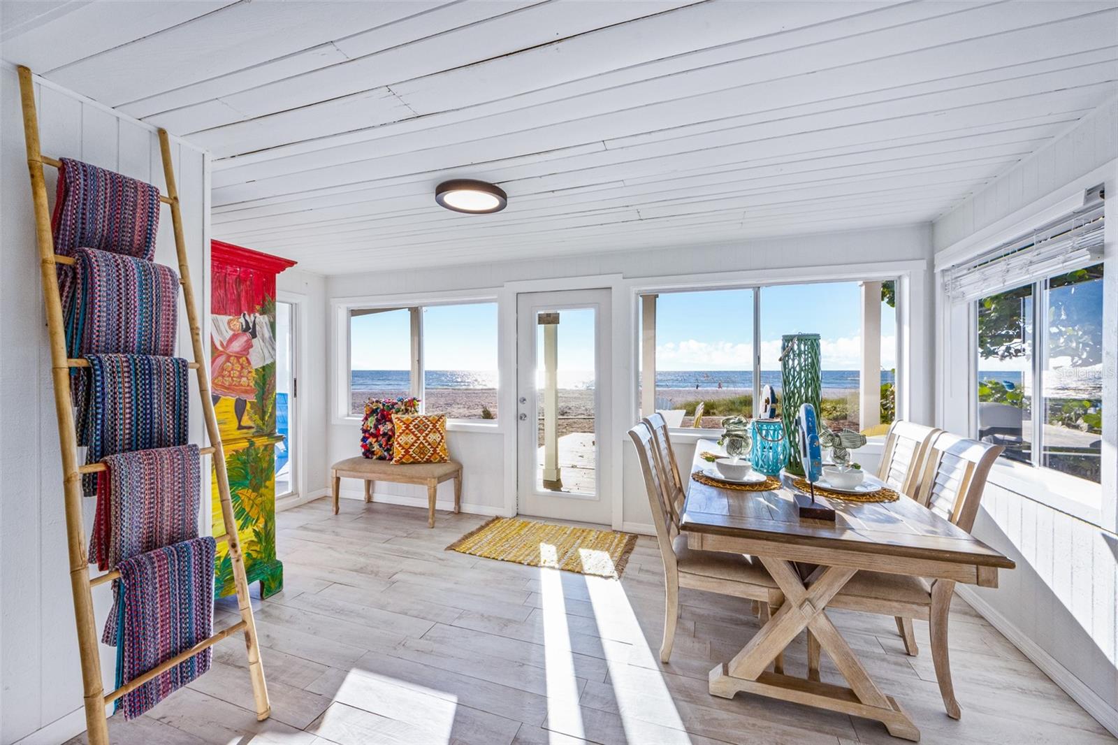 CASANAS - Residential