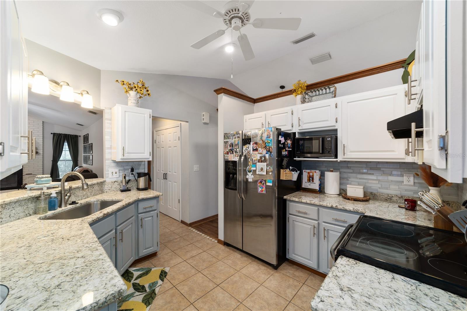 QUAIL HOLLOW - Residential