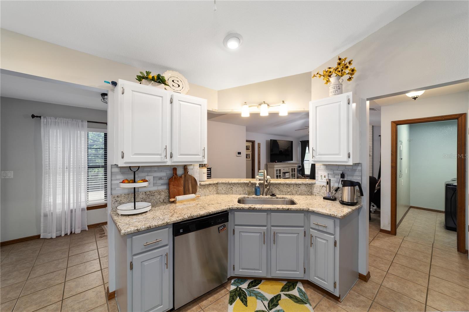 QUAIL HOLLOW - Residential