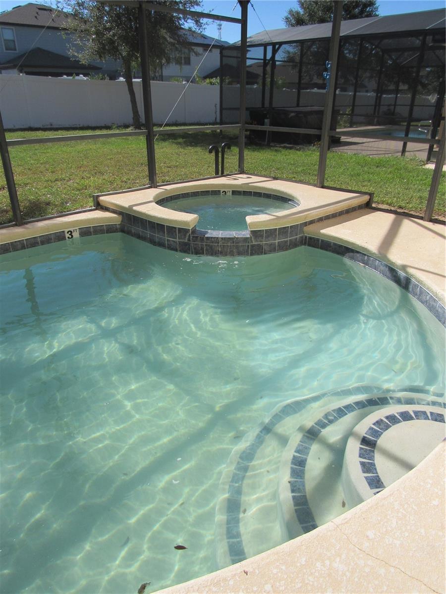 538 CADIZ LOOP