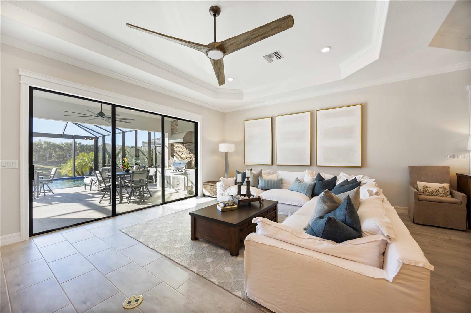 SARASOTA NATIONAL PH 8 - Residential