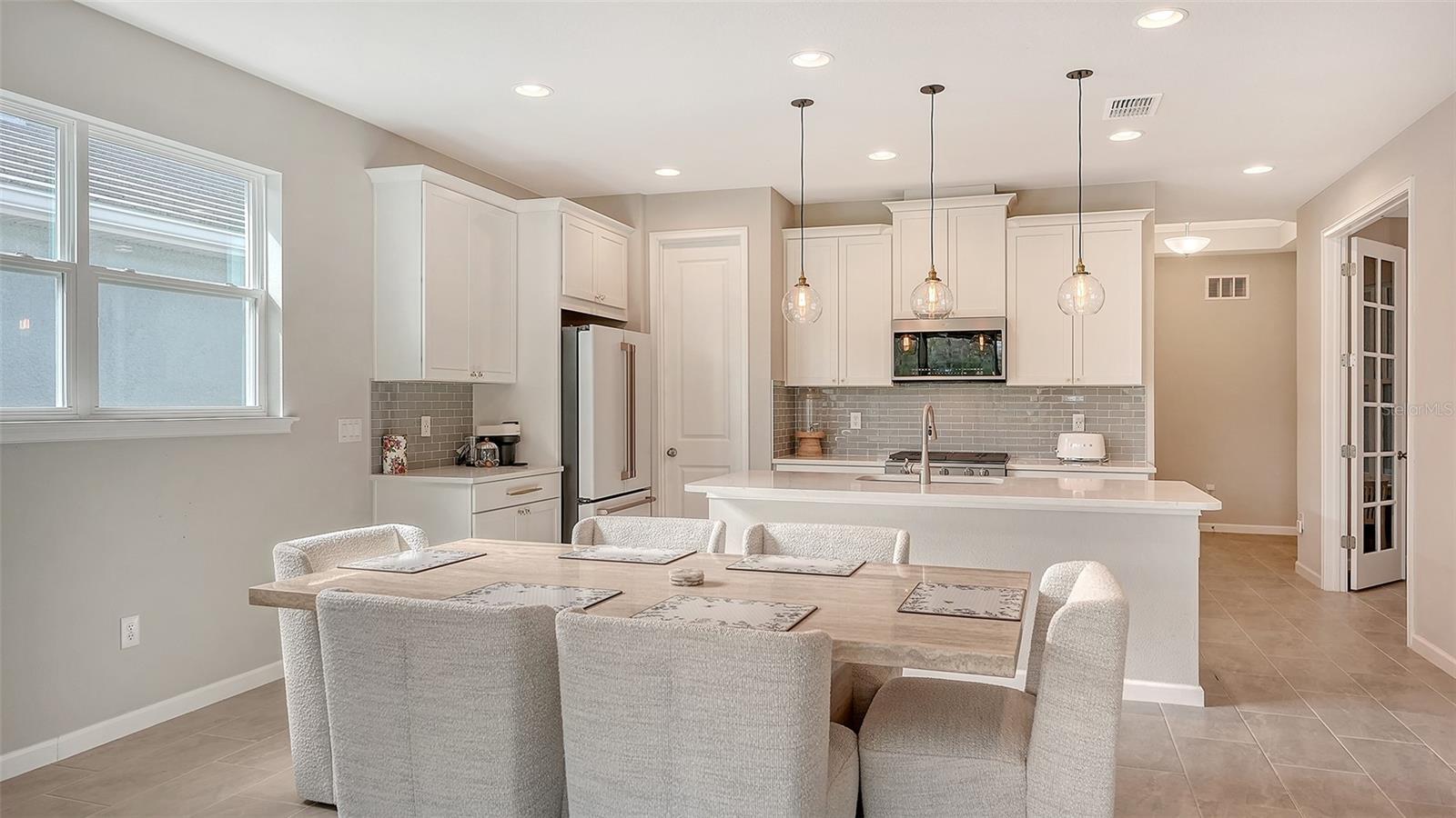 SUNRISE PRESERVE PH 3 - Residential Lease