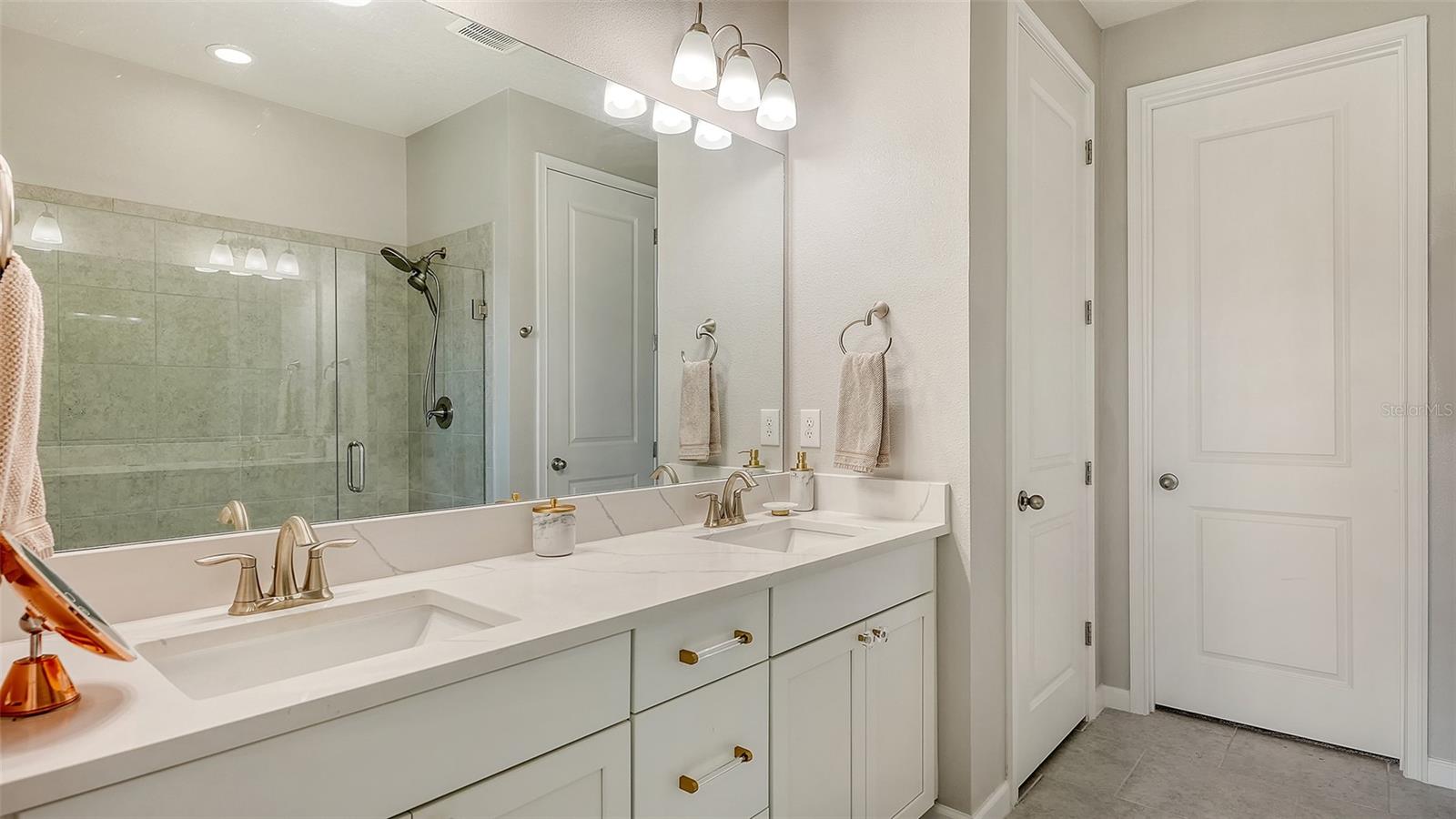 SUNRISE PRESERVE PH 3 - Residential Lease