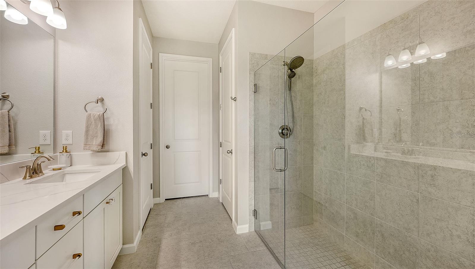 SUNRISE PRESERVE PH 3 - Residential Lease