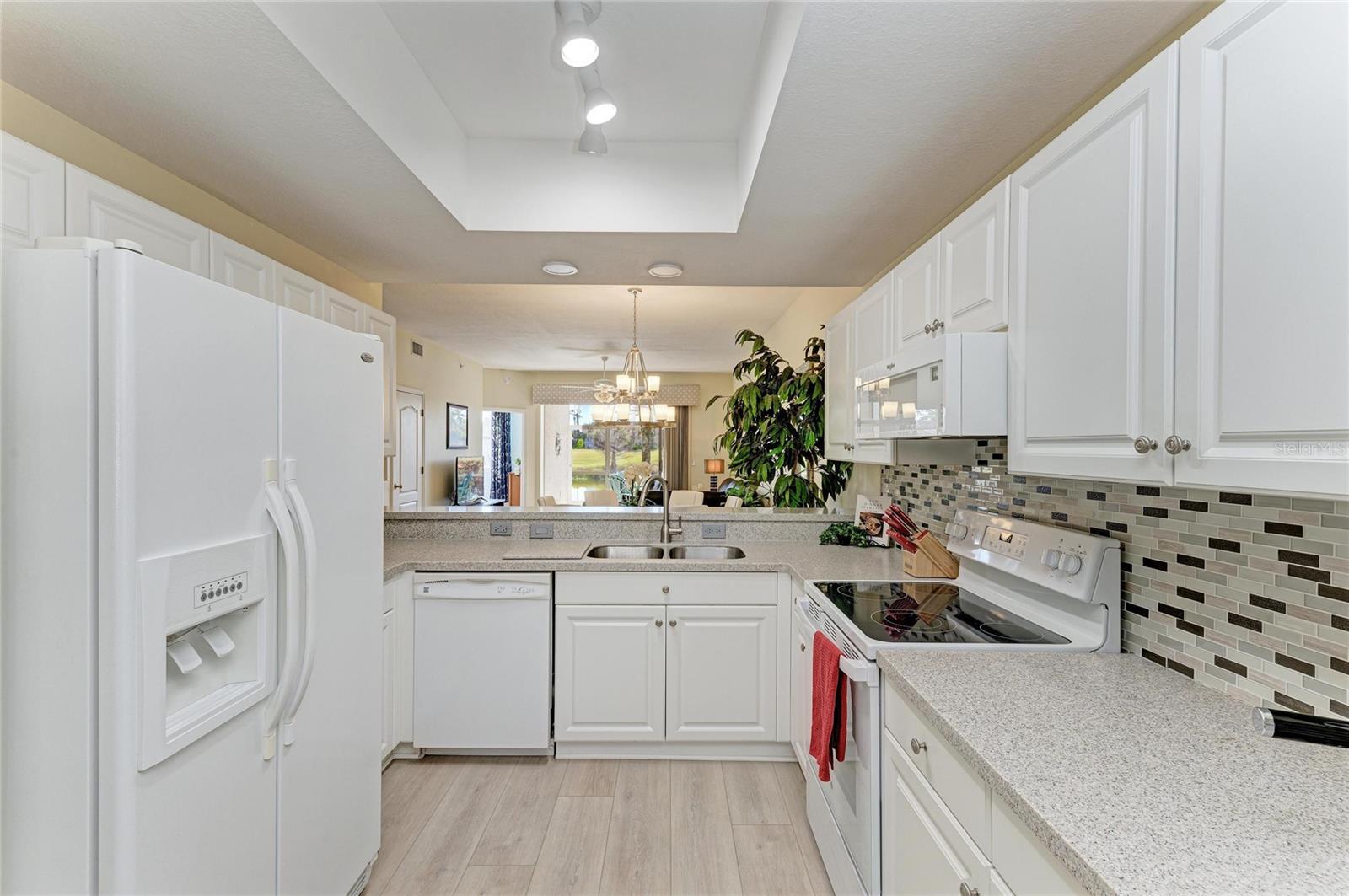 HERITAGE OAKS- VERANDA 7 - Residential