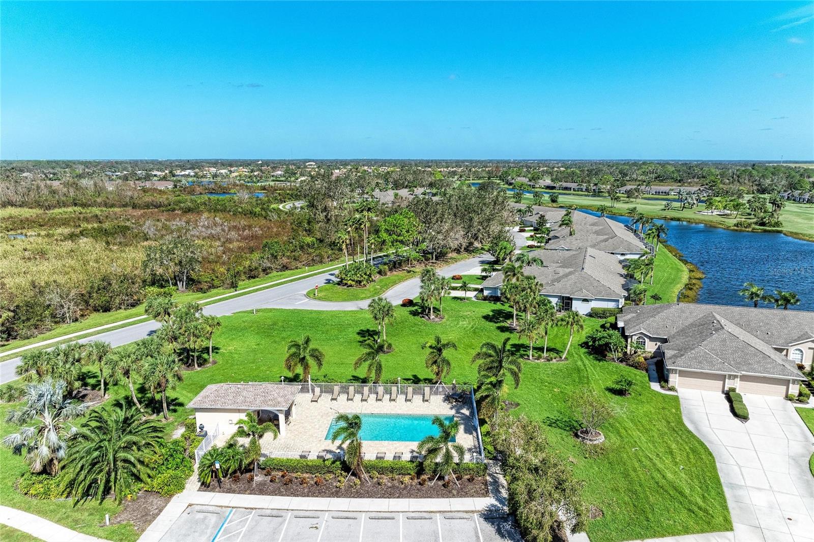 HERITAGE OAKS- VERANDA 7 - Residential